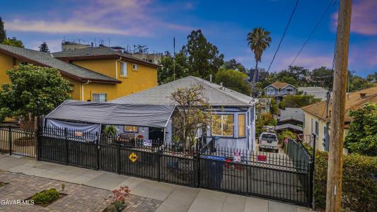 1350 Quintero Street, Los Angeles, California 90026, USA