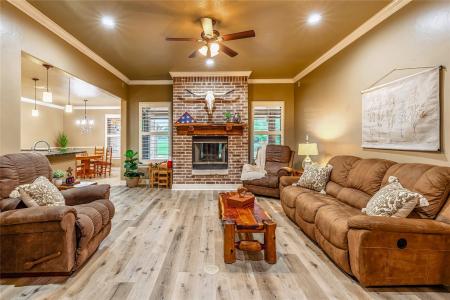 136 Oakwood Court, Lakeside, Texas 76135, USA