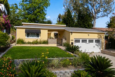 1212 N Lemon, Fullerton, California 92831, USA