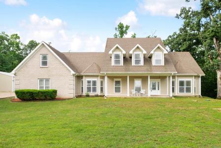 4223 Peeler Bend Road, Benton, Arkansas 72019, USA