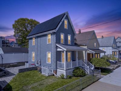 17 Estes, Everett, Massachusetts 02149, HOA KỲ