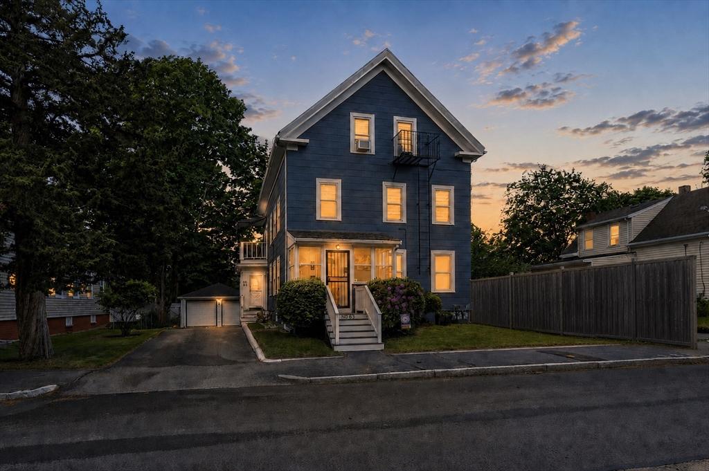 63 South Leyden Street, Brockton, Massachusetts 02302, États-Unis