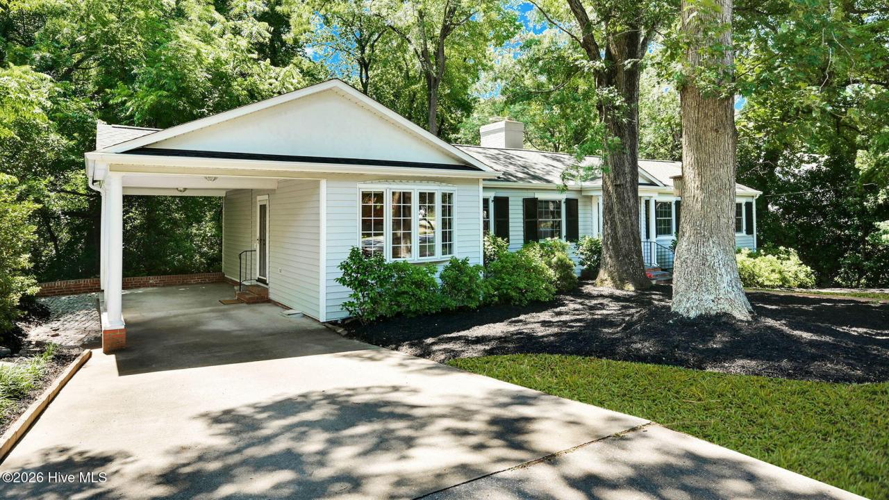141 E Longmeadow Road, Greenville, Caroline Du Nord 27858, États-Unis