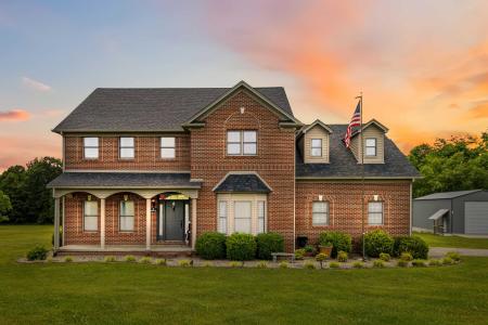 342 Silver Eagle Drive, London, Kentucky 40744, USA