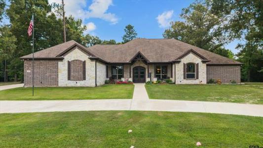 22571 Lake Jackson, Lindale, Texas 75771, USA