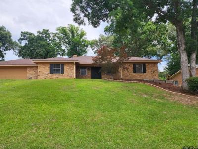 1308 Fairhaven St, Longview, Texas 75605, USA