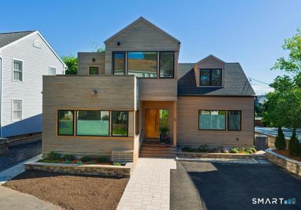 34 Howard Avenue, Branford, Connecticut 06405, USA