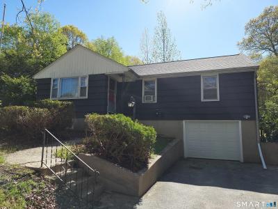 16 Carol Drive, Montville, Connecticut 06382, USA