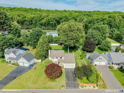 7 Pinecrest Road, Enfield, Connecticut 06082, Estados Unidos