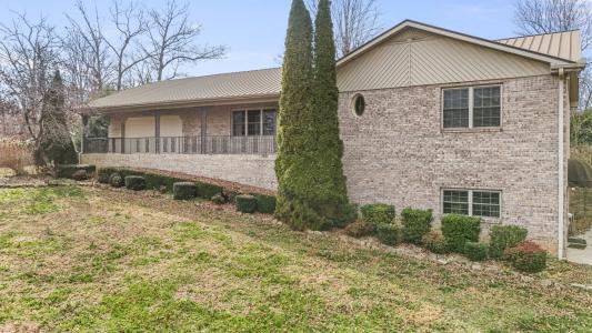 188 Trotters Cir., Winchester, Tennessee 37398, USA