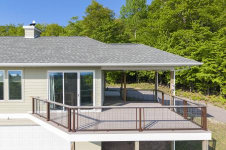 9798 N Slope Drive, Onekama, Michigan 49675, USA