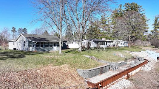 1202 Janice, Beaverton, Michigan 48612, USA