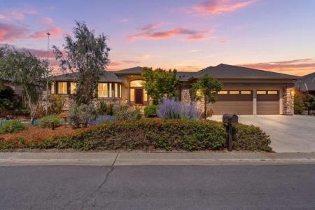1150 Sonnys Way, Hollister, California 95023, USA