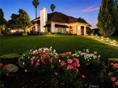 1506 Crestview Rd,, Redlands, California 92374, USA