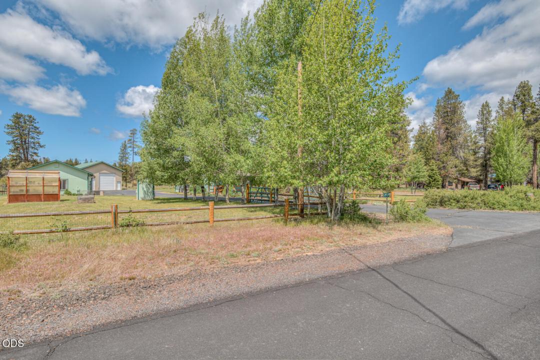 53939 Pine Grove Road, La Pine, 奧勒崗州 97739, 美國