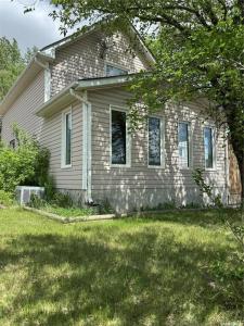 237 PERKINS STREET, Estevan, Saskatchewan S4A 0C3, Kanada