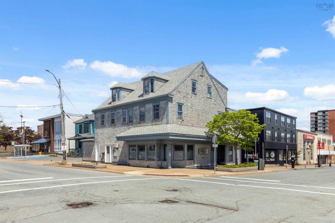 71/75 PORTLAND STREET, Dartmouth, Nouvelle-Écosse B2Y 1H5, Canada