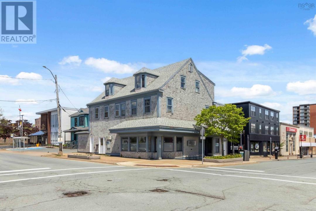 71 PORTLAND STREET, Dartmouth, Nuova Scozia B2Y 1H5, Canada
