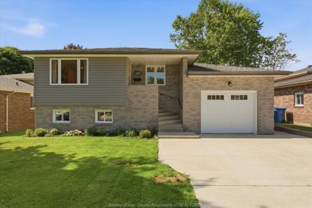 187 WOODLAWN CRESCENT, Kingsville, Ontario N9Y 3J6, Canada