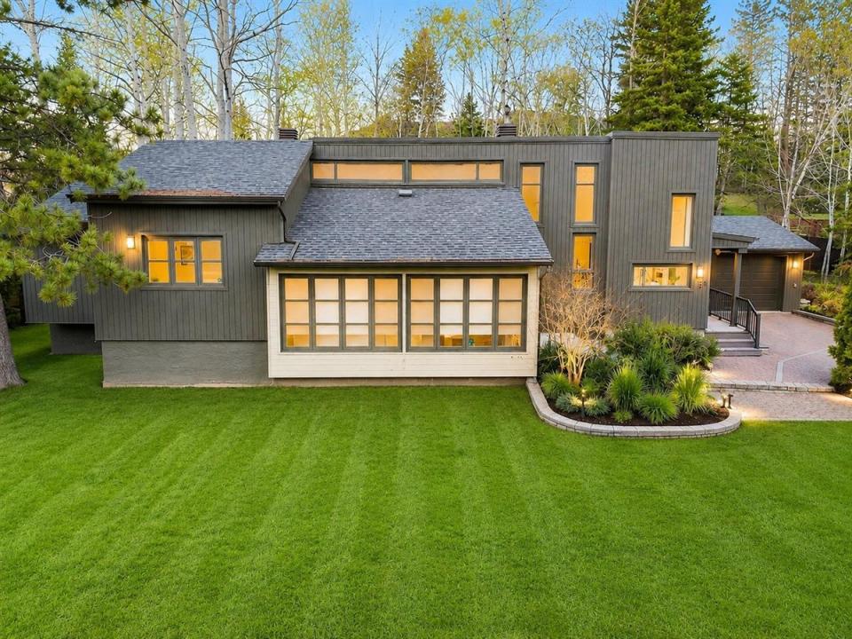 20 Rue Hélène, Rouyn-Noranda, Quebec J9X 6C9, Kanada