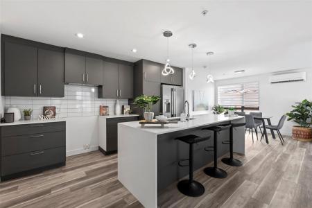 50 Rue Toe-Blake, Vaudreuil-Dorion, Quebec J7V 3R6, Canada