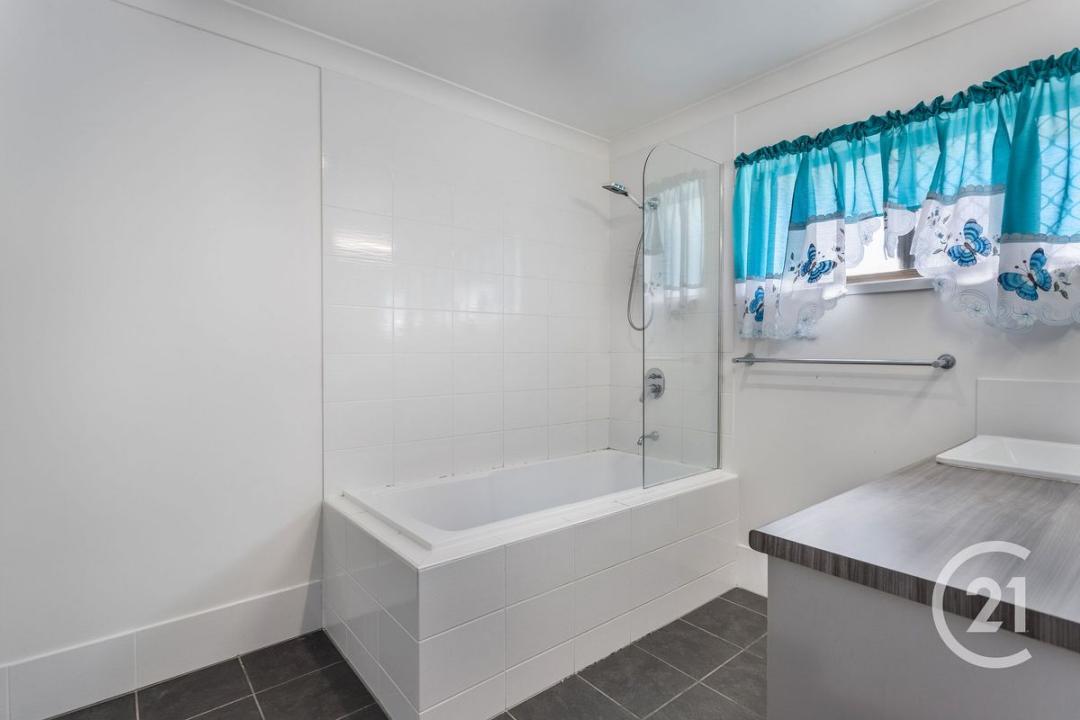 54 Harding Street, Raceview, QLD 4305, Úc