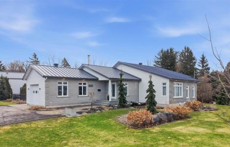 5225  5e Rang, Saint-Hyacinthe, Québec J2R 2A2, Canada