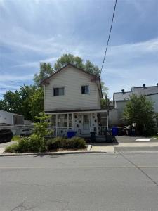 128  Rue Papineau, Gatineau (Hull), Quebec J8X 1V6, CANADÁ