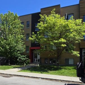 9997 Av. du Parc-Georges, Montréal (Montréal-Nord), Québec H1H 4X6, Canada