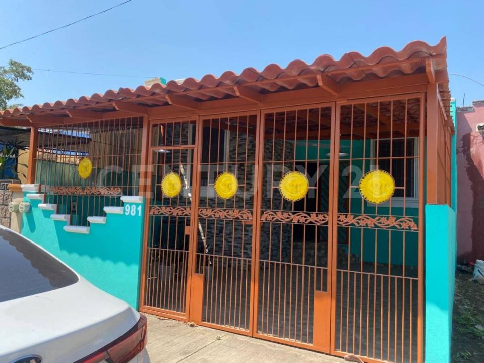 SABINA DE VIRGINIA 981,, Villa De Álvarez, ولاية كوليما 28971, المكسيك