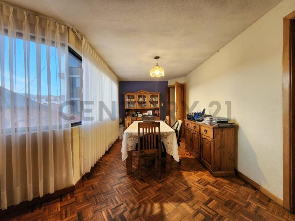 Calle F, esq Av. 3 212, La Paz, La Paz 00001, ボリビア