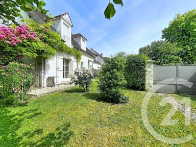 Senlis, Picardie 60300, צרפת 