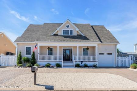 128 Anita Drive, Manahawkin, NJ 08050, USA