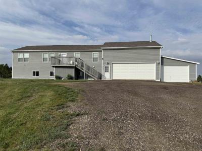 8651 SE 111th Street, Minot, Kuzey Dakota 58701, Amerika Birleşik Devletleri