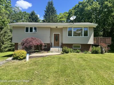333 Shine Hill Road, Henryville, Pensylwania 18332, USA