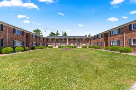 31831 Grand River Avenue , 33, Farmington, Мичиган 48336, Соединенные Штаты
