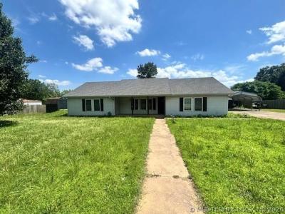 406 Eagle Rock Road, Muldrow, Oklahoma 74948, Estados Unidos
