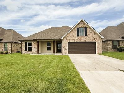 212 Margaret Lucia, Maurice, Louisiana 70555, USA