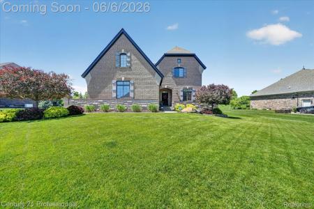 2212 Heidi Drive, Oxford, Michigan 48370, USA