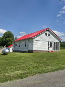 7664 S Pleasant Church St, Carlisle, Indiana 47838, USA