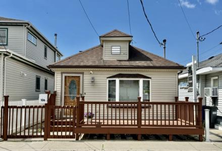 106 East 7th Road, Broad Channel, New York 11693, Amerika Birleşik Devletleri