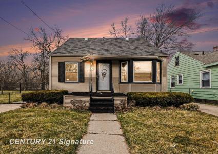 3111 Rust, Saginaw, Michigan 48601, USA