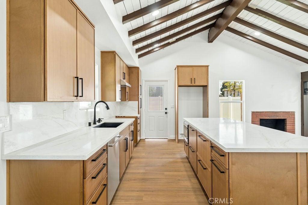 961 S Claudina, Anaheim, Californie 92805, États-Unis