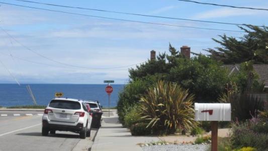 127 Swift Street, Santa Cruz, California 95060, USA