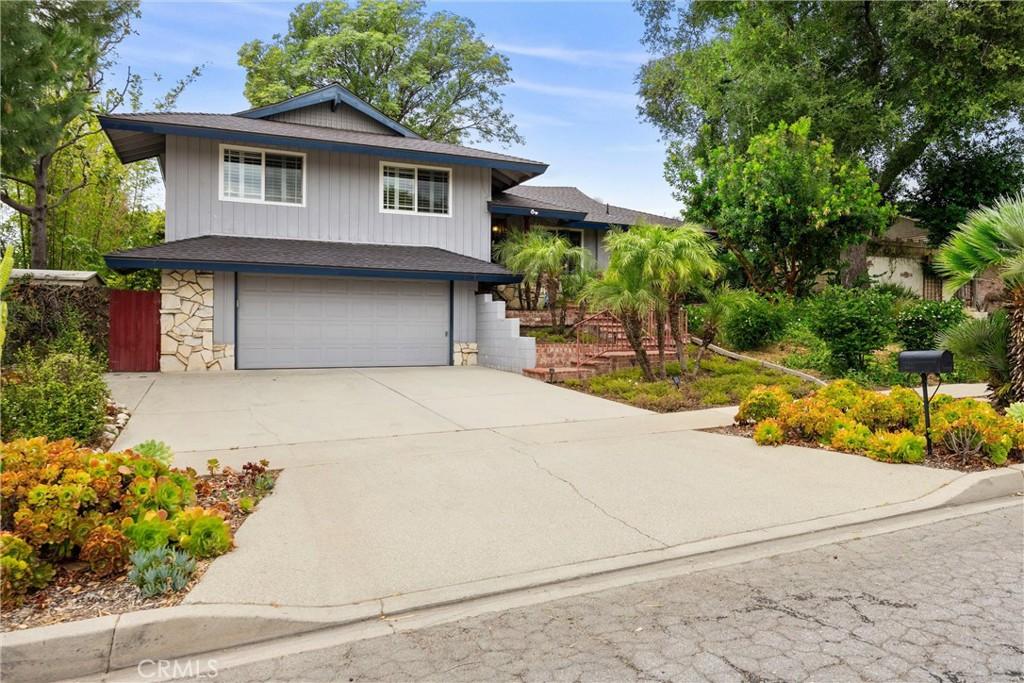 1309 N Albright, Upland, California 91786, Estados Unidos