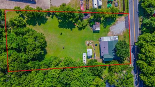 704 Cantrell Street, Waxahachie, Texas 75165, USA