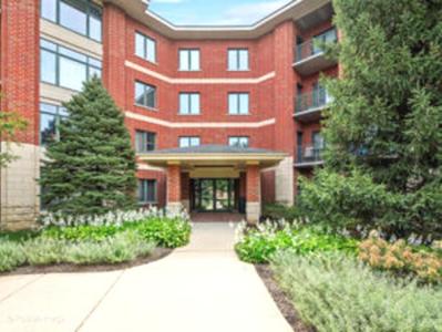 855 22nd Street , 202, Lombard, Illinois 60148, USA