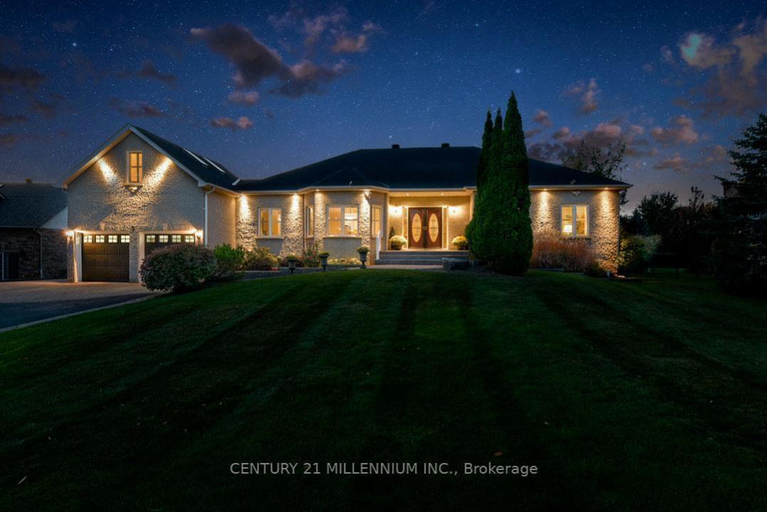 8 CASTLEWOOD COURT, Caledon, Ontario L7K 0C1, Kanada