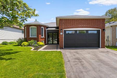 692 EWING STREET, Cobourg, Ontario K9A 5N8, Canada