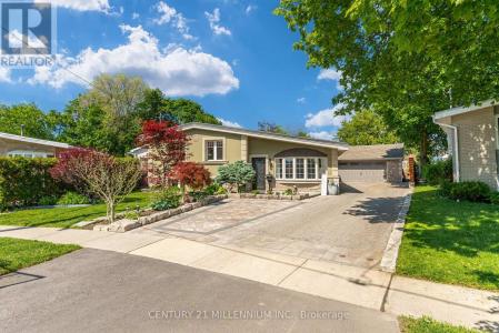 26 ALSTON COURT, Brampton (brampton East), Онтарио L6W 3B6, Канада